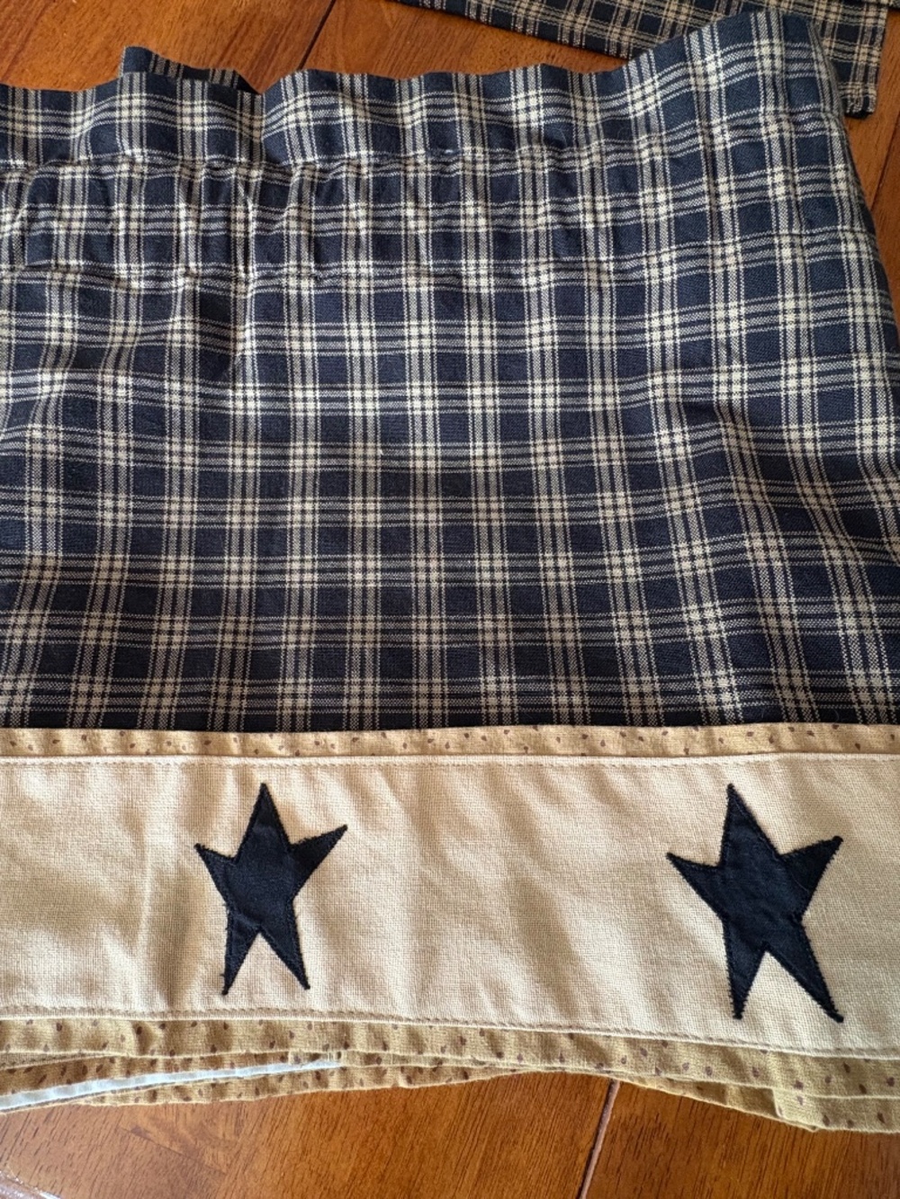 Park Designs Sturbridge Star Farmhouse Valance Black/Tan 60"x14" Lined Cotton - Picture 2 of 6